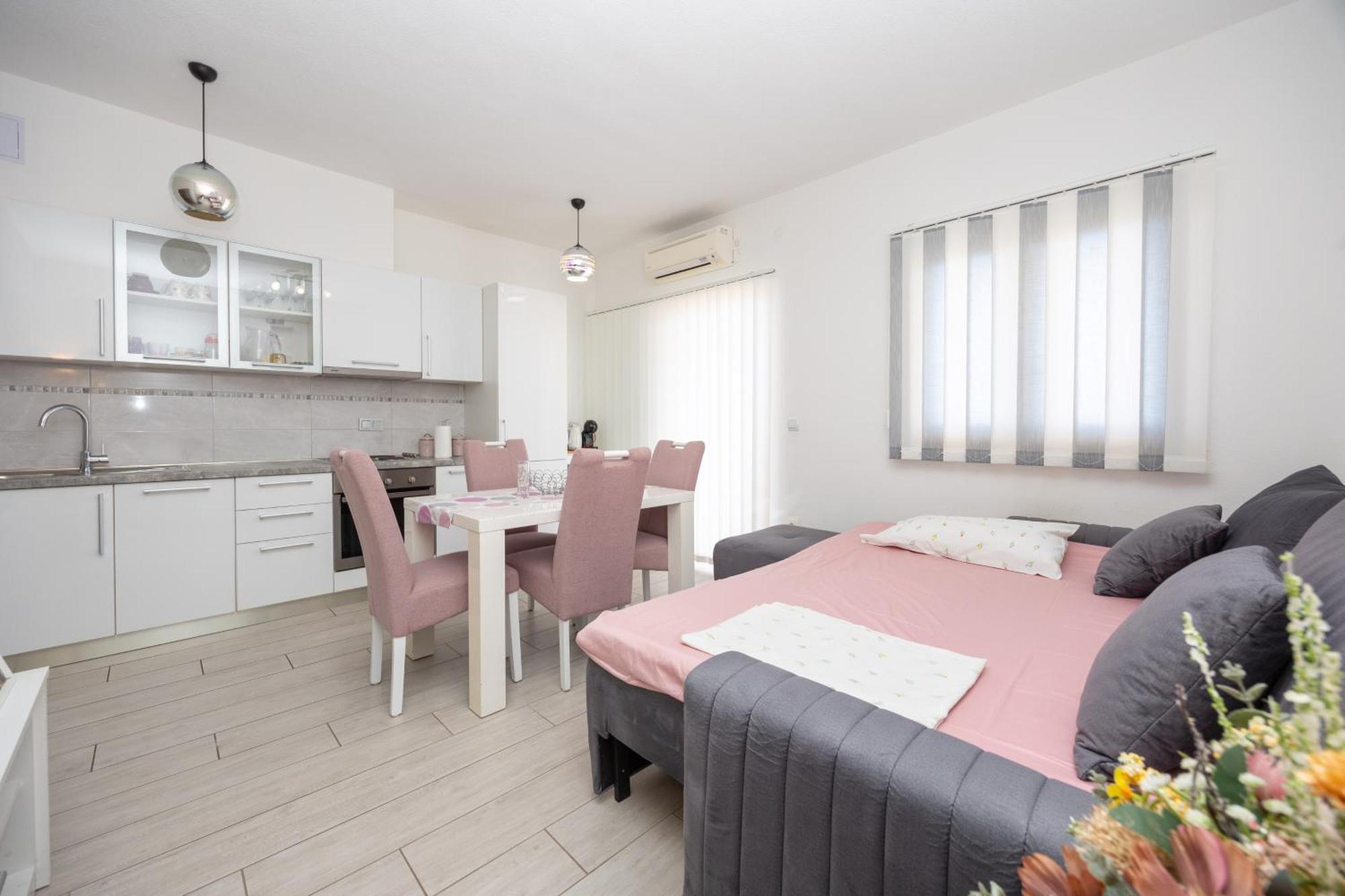 טרוגיר Apartman Markulin מראה חיצוני תמונה