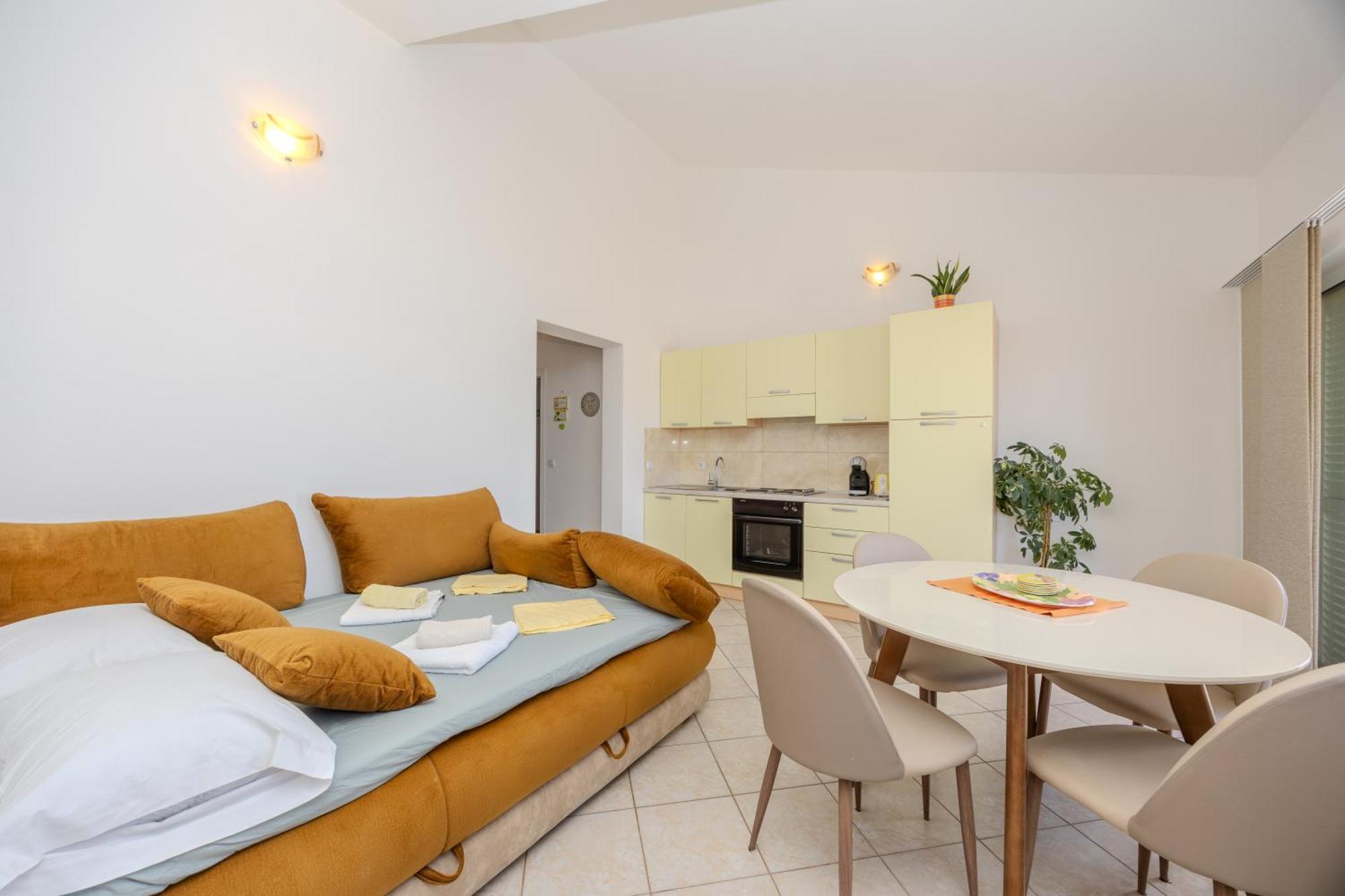טרוגיר Apartman Markulin מראה חיצוני תמונה