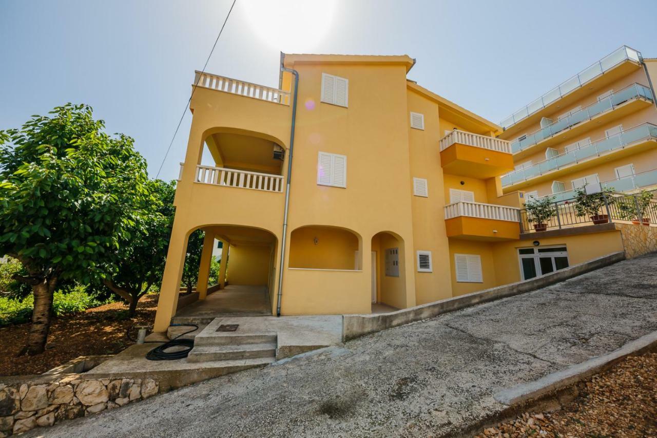 טרוגיר Apartman Markulin מראה חיצוני תמונה